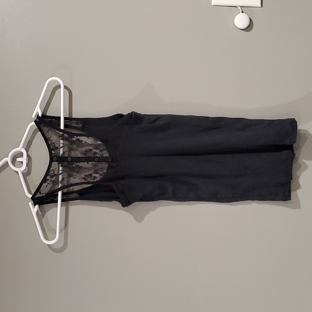 Sexy Black Ribbed Tank Top w/Lace back - Picture 3 of 6